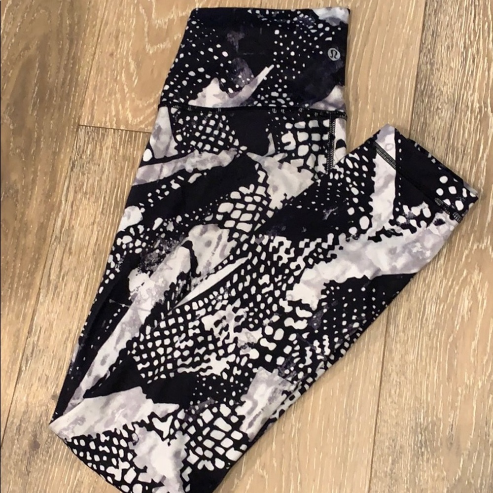 Lulu lemon wunder unders